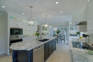2283 ibis isles kitchen 3